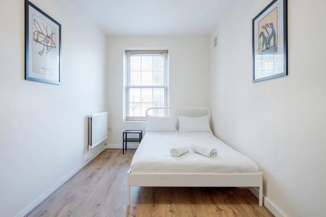 Quarto em Acomodações Particulares Aplacetostay Apartment, Zone 1 Cov *